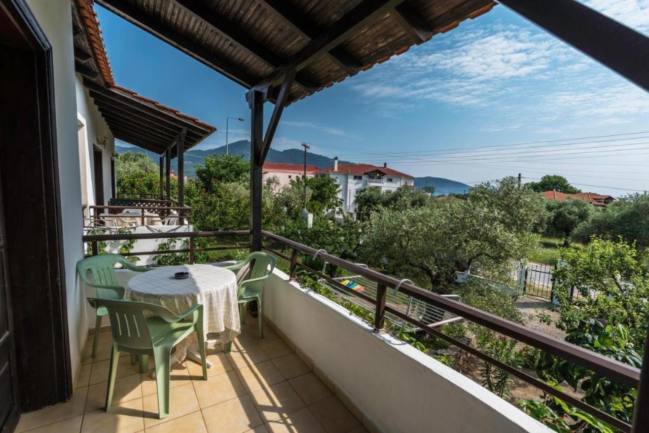 Olive Studios And Apartments Skala Potamia  Buitenkant foto